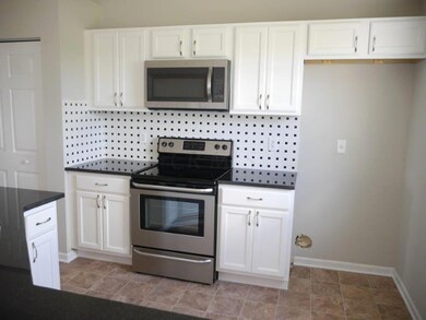 5771 Templar St, Columbus, OH 43232 - photo 6