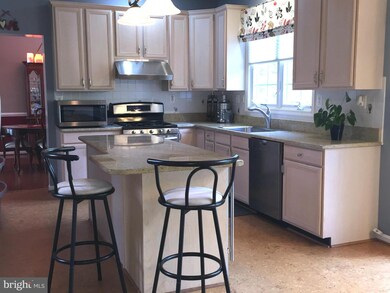 1307 Stable Farm Ct, Reston, VA 20194 - photo 7