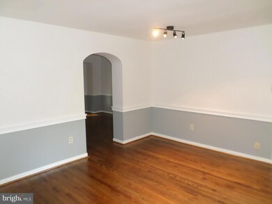 16411 Lea Dr, Bowie, MD 20715 - photo 2