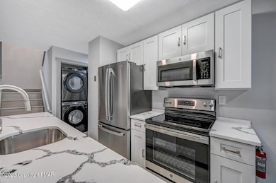 33 Down Hill, Lake Harmony, PA 18624 - photo 6