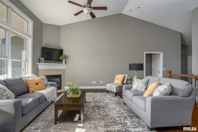 1653 Celtic, Davenport, IA 52807 - photo 4