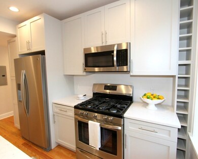 102 Webster St unit 2, Boston, MA 02128 - photo 3