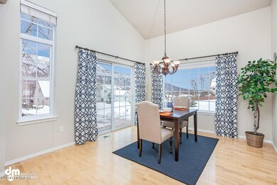 Dining Room 20170401-DW-4887-SMALL