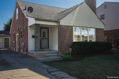 16544 Stricker Ave, Eastpointe, MI 48021 - photo 2