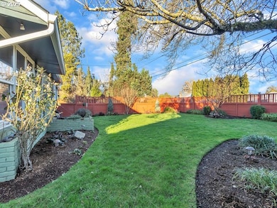 2445 SW 198th Ave, Beaverton, OR 97006 - photo 5