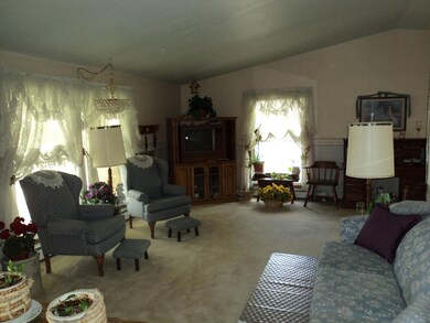 344 Riverview 010