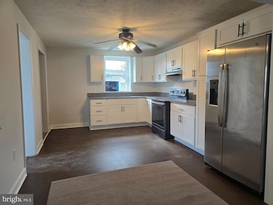 8213 Mapleville Rd, Boonsboro, MD 21713 - photo 3