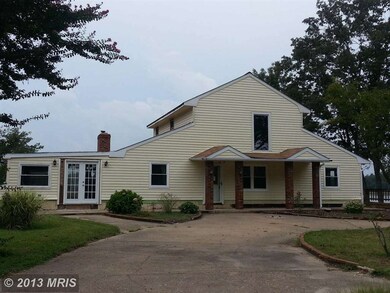 221 Sea Horse Dr, Colonial Beach, VA 22443 - photo 3