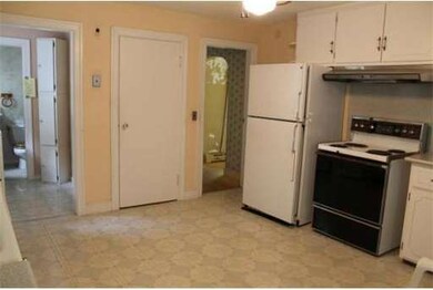 160 Three Rivers Rd, Wilbraham, MA 01095 - photo 4