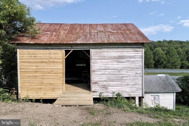 116 Bloomery Pike, Cross Junction, VA 22625 - photo 6