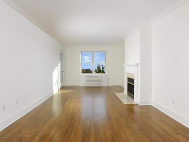 25 W Elm St unit 45, Greenwich, CT 06830 - photo 5