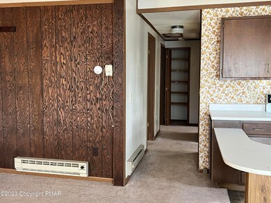 7504 Crestview Dr, Tobyhanna, PA 18466 - photo 5