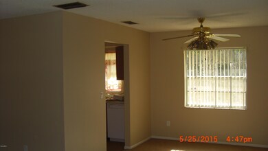 LIVING ROOM PHOTO 2