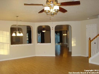 8015 Maddie Ln, San Antonio, TX 78255 - photo 7