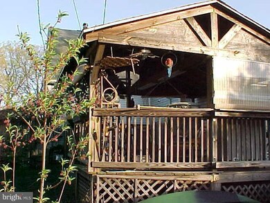 10 Right Elevator Dr, Middle River, MD 21220 - photo 2