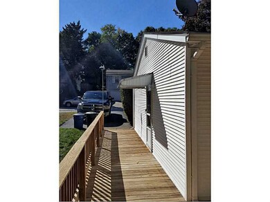 28 Hedley Ave, Johnston, RI 02919 - photo 2