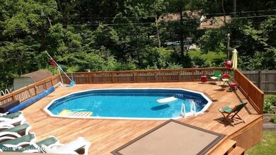 11 Colony Dr, Mountain Top, PA 18707 - photo 5