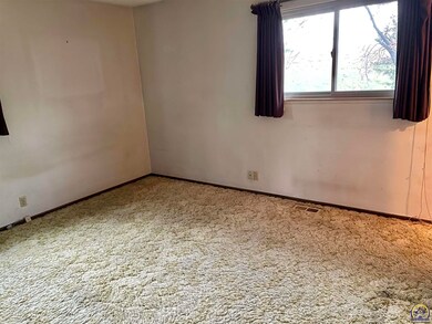 4100 SW 33rd Terrace, Topeka, KS 66614 - photo 7