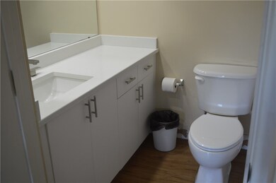 1640 N 42nd Cir unit 207, Vero Beach, FL 32967 - photo 3