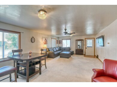 440 E Main St, Athena, OR 97813 - photo 5