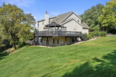 N5463 Stone Hedge Ln, Fredonia, WI 53021 - photo 5