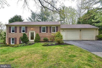 15037 Joshua Tree Rd, North Potomac, MD 20878 - photo 2