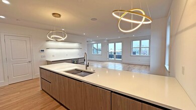 726 E 8th St unit 3, Boston, MA 02127 - photo 2