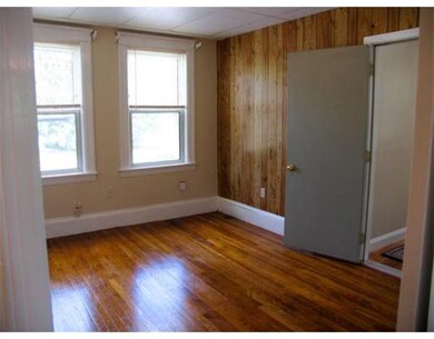 107 Lake Ave unit 107, Worcester, MA 01604 - photo 4