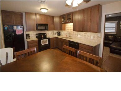 Fully remodeled Eat-in Kitchen off to the left of 