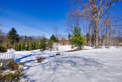 39 Locust St, Burlington, MA 01803 - photo 6