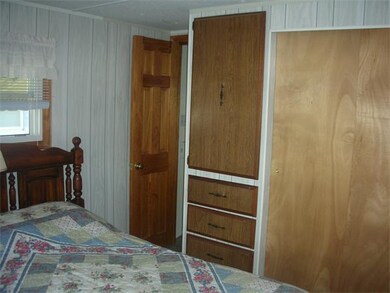 556 Central St unit 25, Leominster, MA 01453 - photo 7