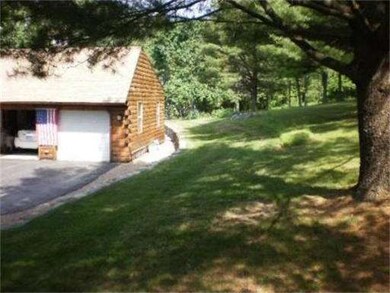 918 Stafford St, Rochdale, MA 01542 - photo 7