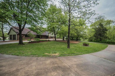 1150 S Cedar Grove Blvd-small-074-41-Yar