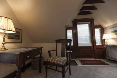 188 Hammond St unit 3, Waltham, MA 02451 - photo 3