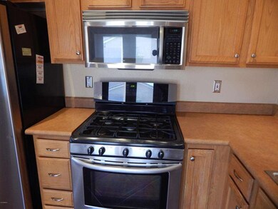 gas range and micro