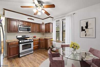 61 Western Ave unit C, Morristown, NJ 07960 - photo 3