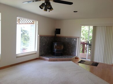 941 NW LANAI FAMILY ROOM