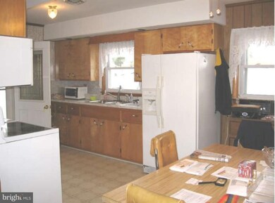 2409 Martinsburg Rd, Berkeley Springs, WV 25411 - photo 6