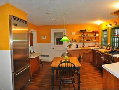 60 Dana St, Amherst, MA 01002 - photo 4