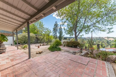 4937 Alatar Dr, Woodland Hills, CA 91364 - photo 4