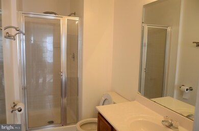 2513 Ambling Cir, Crofton, MD 21114 - photo 6