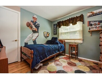 27 Richards Rd, Southborough, MA 01772 - photo 6