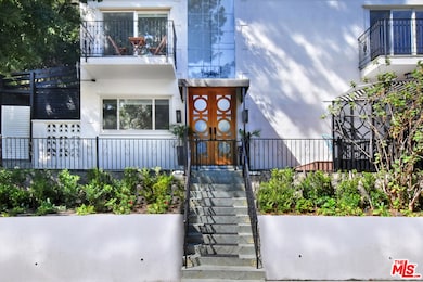 1839 N Beverly Dr, Beverly Hills, CA 90210 - photo 4