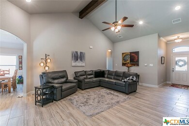 2916 Crystal Ann Dr, Temple, TX 76502 - photo 3