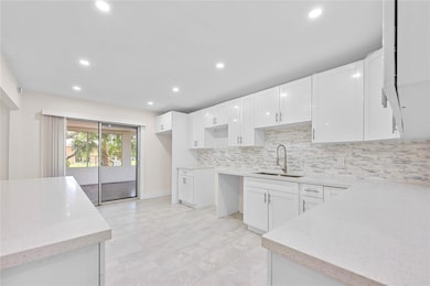 612 Clear Lake Ave, West Palm Beach, FL 33401 - photo 7