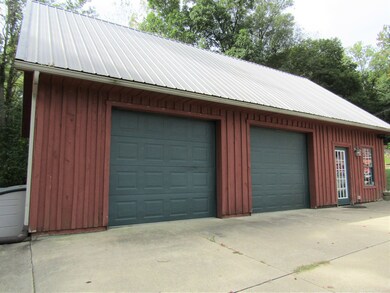 23890 Thompson Rd, Howard, OH 43028 - photo 5