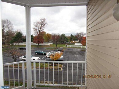 64 Catherine Ct unit 409, Levittown, PA 19057 - photo 4