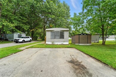 3581 Austin Rd unit 51, Geneva, OH 44041 - photo 2