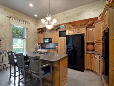 207 S Van Buren St, Auburn, IN 46706 - photo 7