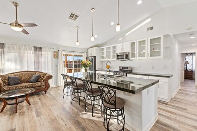 3331 Huron Dr, Rosamond, CA 93560 - photo 5